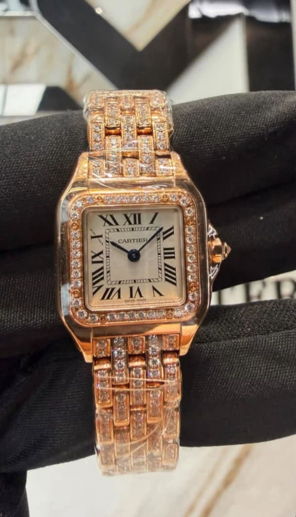 Cartier Panthère photographed at Exclusive Masterpiece